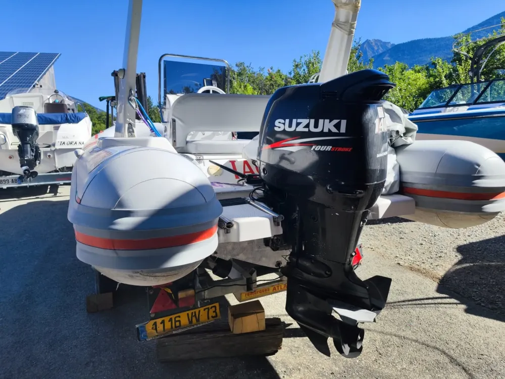 Dépannage bateau à Embrun
